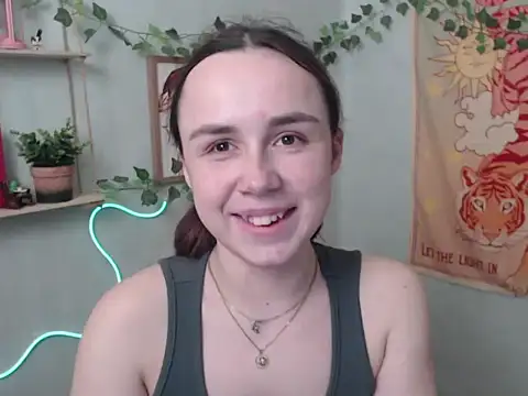 VeryVeryVeryShy  online show from April 16, 2026, 5:47 pm