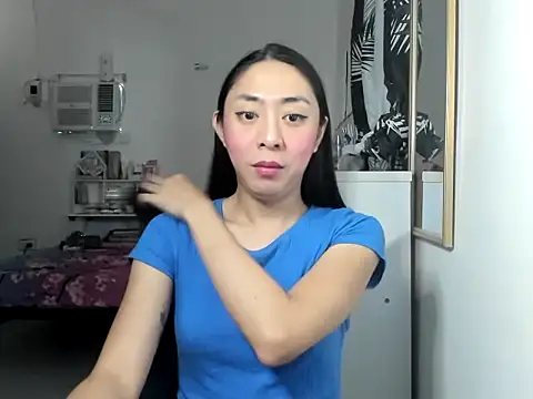 ErikaJayne4u online show from April 24, 2026, 4:26 am