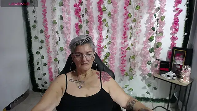 bety-cum2 online show from February 28, 2025, 9:23 pm