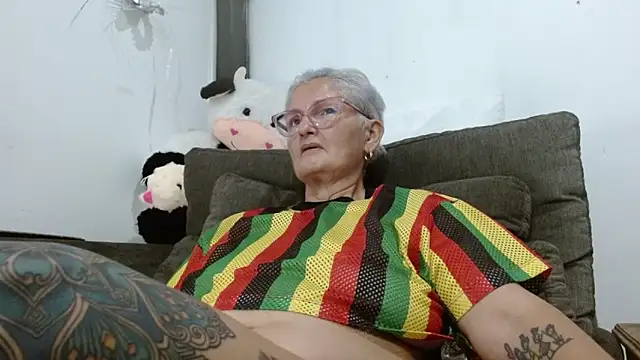 bety-cum2 online show from February 22, 2026, 1:40 am