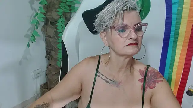 Snapshot of bety-cum2 chatting on March 15, 2026, 1:50 pm bety-cum2 online show from March 15, 2026, 1:50 pm