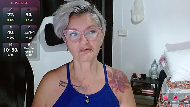 Snapshot of bety-cum2 chatting on April 12, 2026, 9:20 pm bety-cum2 online show from April 12, 2026, 9:20 pm