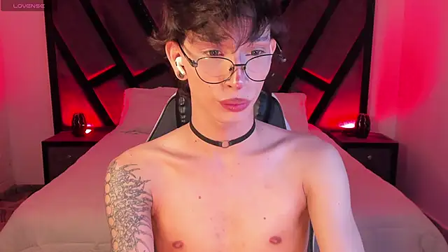 AndyWiilliams online show from March 17, 2026, 10:46 pm