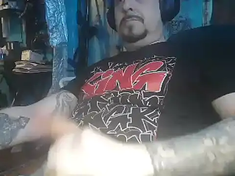 Snapshot of faded206 chatting on January 10, 2025, 6:53 am faded206 online show from January 10, 2025, 6:53 am