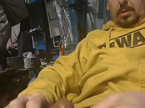 Snapshot of faded206 chatting on January 21, 2025, 7:37 am faded206 online show from January 21, 2025, 7:37 am