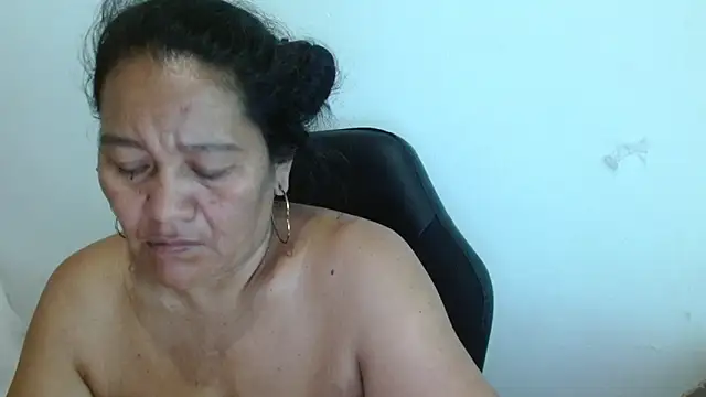 katia mature online show from January 22, 2025, 5:38 pm