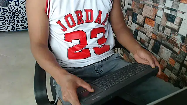 sexatlexx online show from November 6, 2025, 9:05 pm