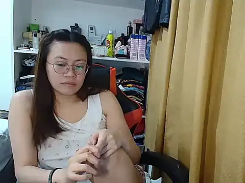 crizzybel online show from February 23, 2026, 7:33 pm