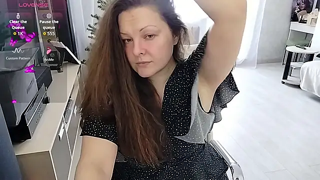 Marla Singerrr online show from May 3, 2026, 8:20 am