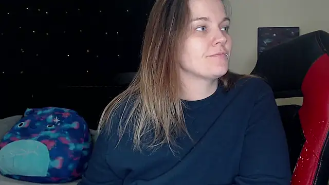 ToxicLilly online show from December 19, 2024, 11:39 am