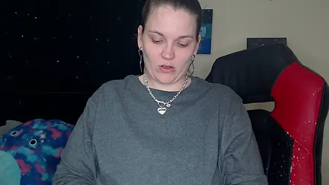 ToxicLilly online show from February 1, 2025, 9:11 am