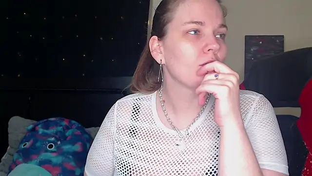 ToxicLilly online show from March 19, 2025, 8:23 am