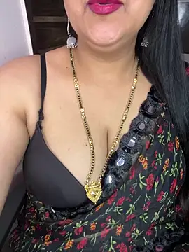 Zoya Varma004 online show from March 2, 2026, 5:19 am