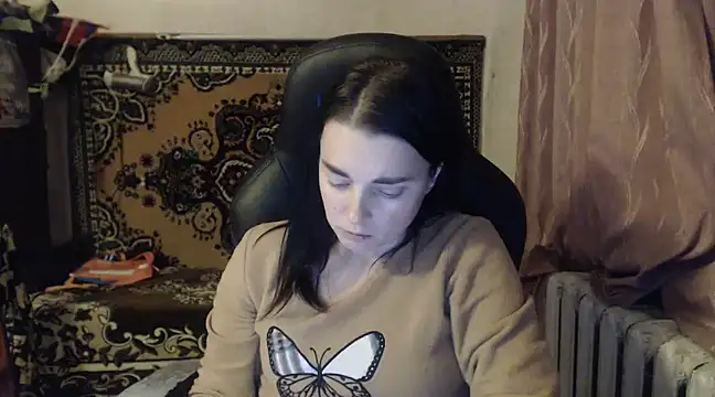 AlisaLaDiva online show from December 11, 2024, 8:39 pm