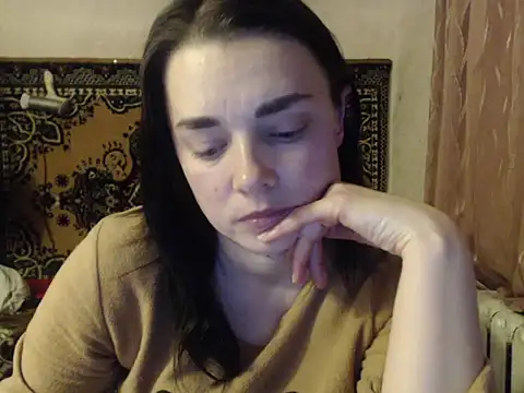 AlisaLaDiva online show from March 5, 2025, 9:04 pm