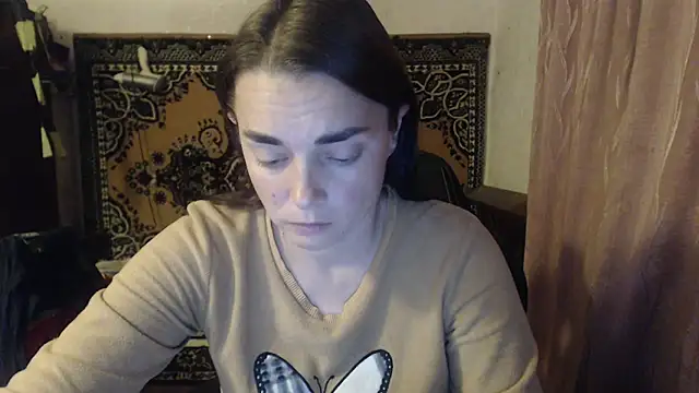 AlisaLaDiva online show from October 4, 2025, 8:07 pm