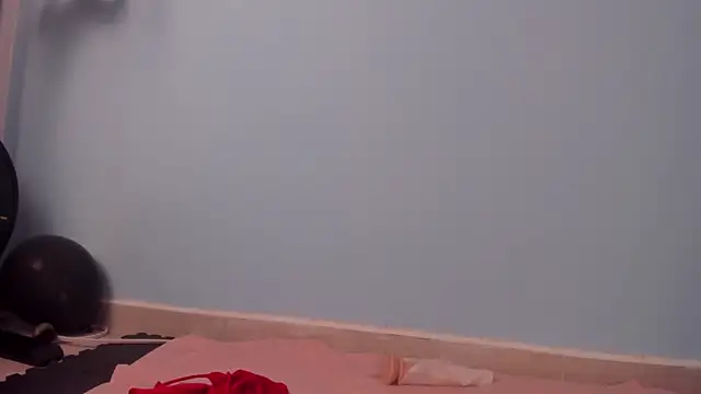 isa kiss online show from March 1, 2025, 6:43 pm