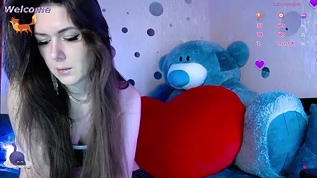 GENTLY--EVIL online show from November 19, 2025, 6:19 pm