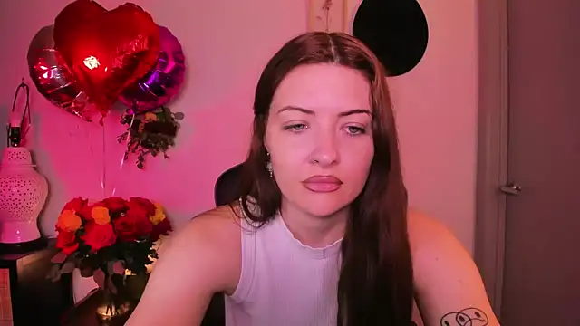Snapshot of MelroseStrip chatting on July 9, 2026, 9:52 pm MelroseStrip online show from July 9, 2026, 9:52 pm