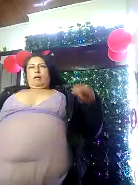 Keyla01  online show from February 9, 2025, 9:37 am