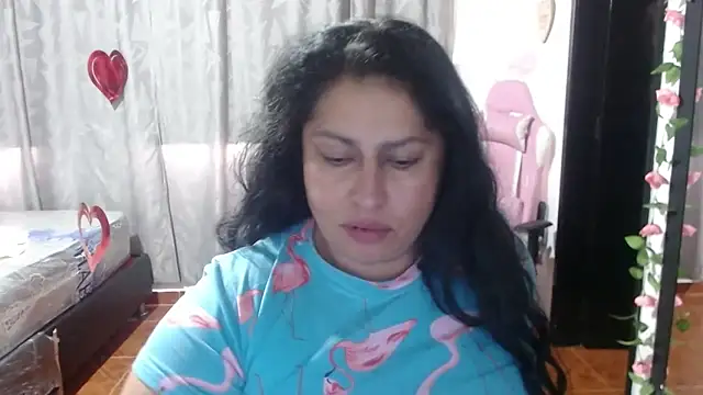 Keyla01  online show from February 14, 2025, 3:26 pm