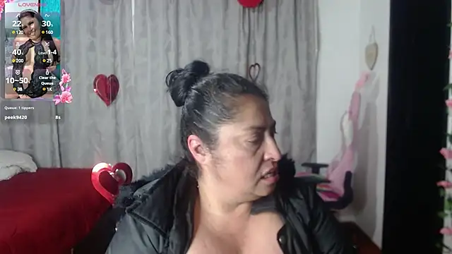 Keyla01  online show from February 24, 2025, 9:21 am