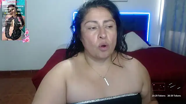 Keyla01  online show from March 21, 2025, 6:40 pm