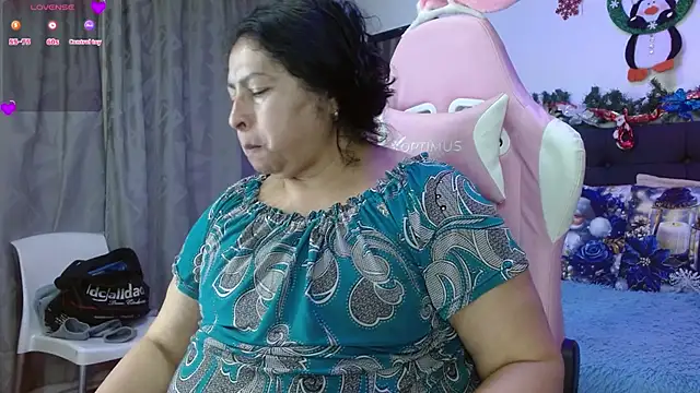 Keyla01  online show from November 14, 2025, 11:53 am