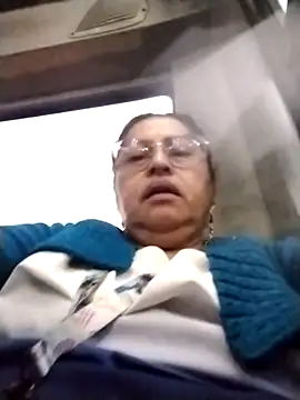 Keyla01  online show from November 18, 2025, 10:31 am