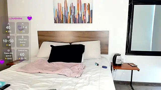 Ginebraa Saenz online show from December 3, 2024, 2:16 pm