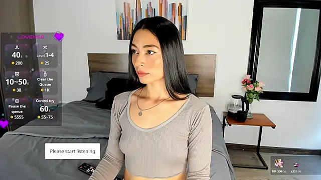 Ginebraa Saenz online show from February 17, 2025, 1:32 pm