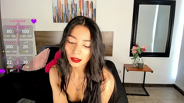 Ginebraa Saenz online show from March 6, 2025, 2:18 pm