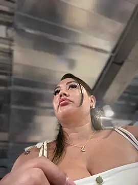 ValeryGrey online show from December 15, 2025, 5:06 pm