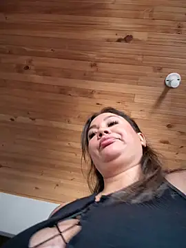 ValeryGrey online show from April 8, 2026, 7:58 pm