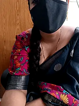 Snapshot of yoursana- chatting on December 5, 2024, 4:20 am yoursana- online show from December 5, 2024, 4:20 am