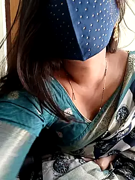 Snapshot of yoursana- chatting on December 11, 2024, 7:42 am yoursana- online show from December 11, 2024, 7:42 am