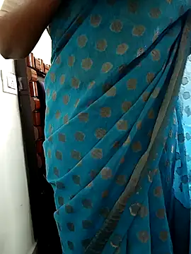 Snapshot of yoursana- chatting on December 14, 2024, 4:01 am yoursana- online show from December 14, 2024, 4:01 am