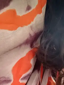 Snapshot of yoursana- chatting on December 16, 2024, 5:17 am yoursana- online show from December 16, 2024, 5:17 am