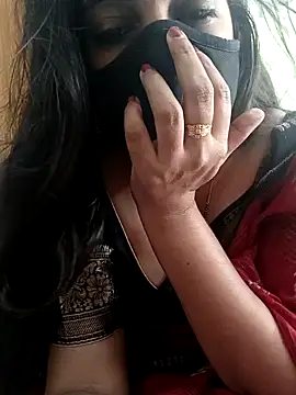 Snapshot of yoursana- chatting on January 28, 2025, 5:00 am yoursana- online show from January 28, 2025, 5:00 am