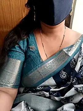 Snapshot of yoursana- chatting on February 11, 2025, 4:33 am yoursana- online show from February 11, 2025, 4:33 am