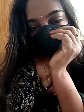 Snapshot of yoursana- chatting on February 16, 2025, 4:09 am yoursana- online show from February 16, 2025, 4:09 am