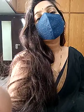 Snapshot of yoursana- chatting on September 20, 2025, 4:46 am yoursana- online show from September 20, 2025, 4:46 am