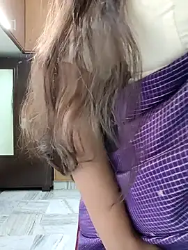 Snapshot of yoursana- chatting on September 26, 2025, 5:11 am yoursana- online show from September 26, 2025, 5:11 am