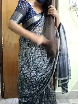 Snapshot of yoursana- chatting on September 27, 2025, 4:17 am yoursana- online show from September 27, 2025, 4:17 am