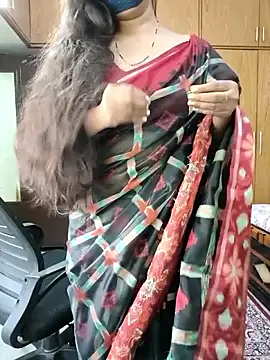 Snapshot of yoursana- chatting on October 7, 2025, 3:25 am yoursana- online show from October 7, 2025, 3:25 am