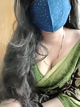 Snapshot of yoursana- chatting on October 8, 2025, 5:05 am yoursana- online show from October 8, 2025, 5:05 am