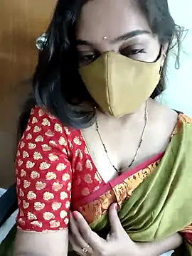 Snapshot of yoursana- chatting on October 31, 2025, 4:24 am yoursana- online show from October 31, 2025, 4:24 am