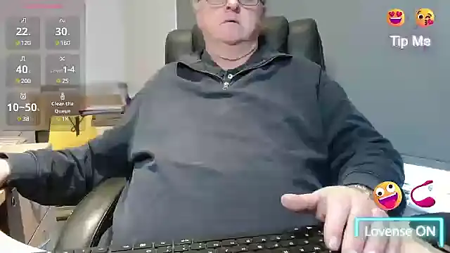 bigbadjon69 online show from March 11, 2025, 3:56 pm