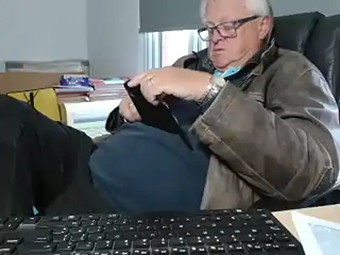 bigbadjon69 online show from September 23, 2025, 3:59 pm