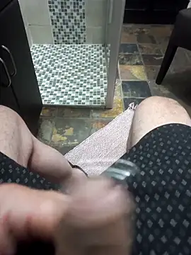 Snapshot of anellov chatting on November 8, 2025, 1:50 am anellov online show from November 8, 2025, 1:50 am